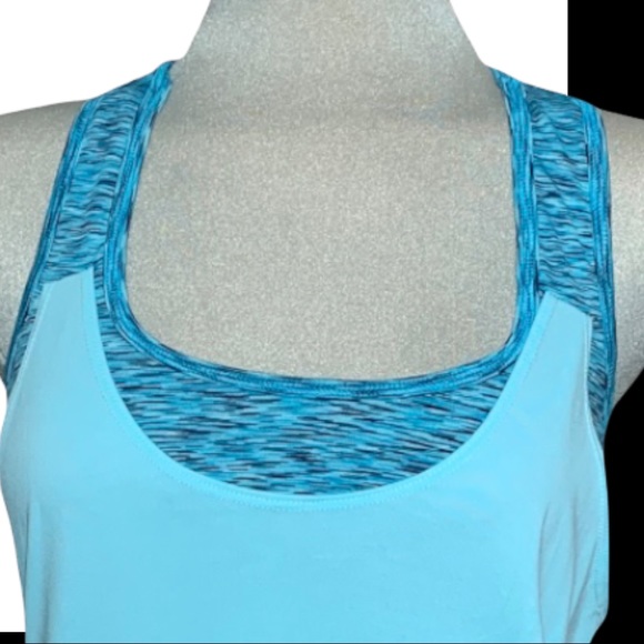 Active Wear ATHLETIC WORKS blue Tail Women’s Tank Top Size SP - Picture 3 of 9